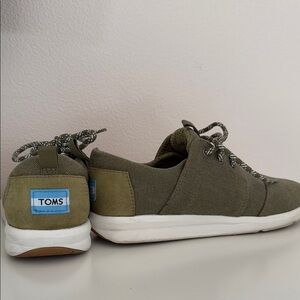 Toms Green Sneakers with Canvas Material and Low Top Design